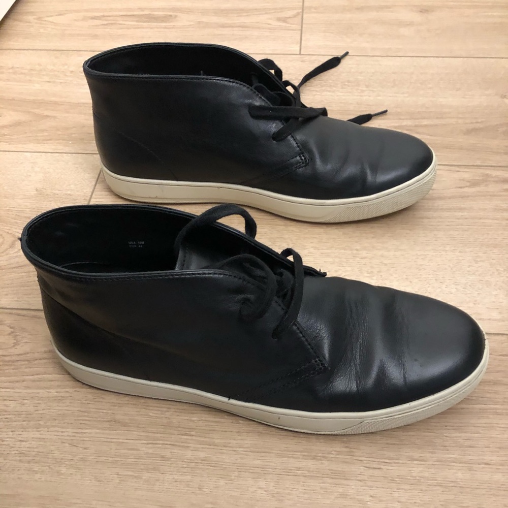 Vince Chukka Sneakers